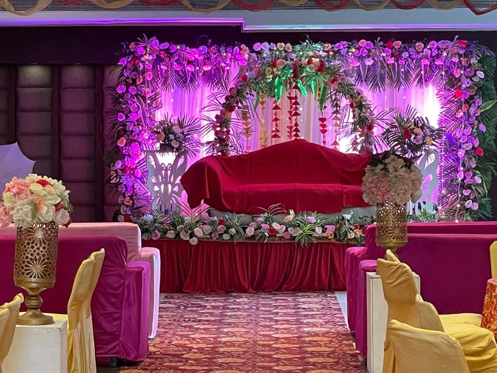 Hotel Paras Dera Bassi Dış mekan fotoğraf